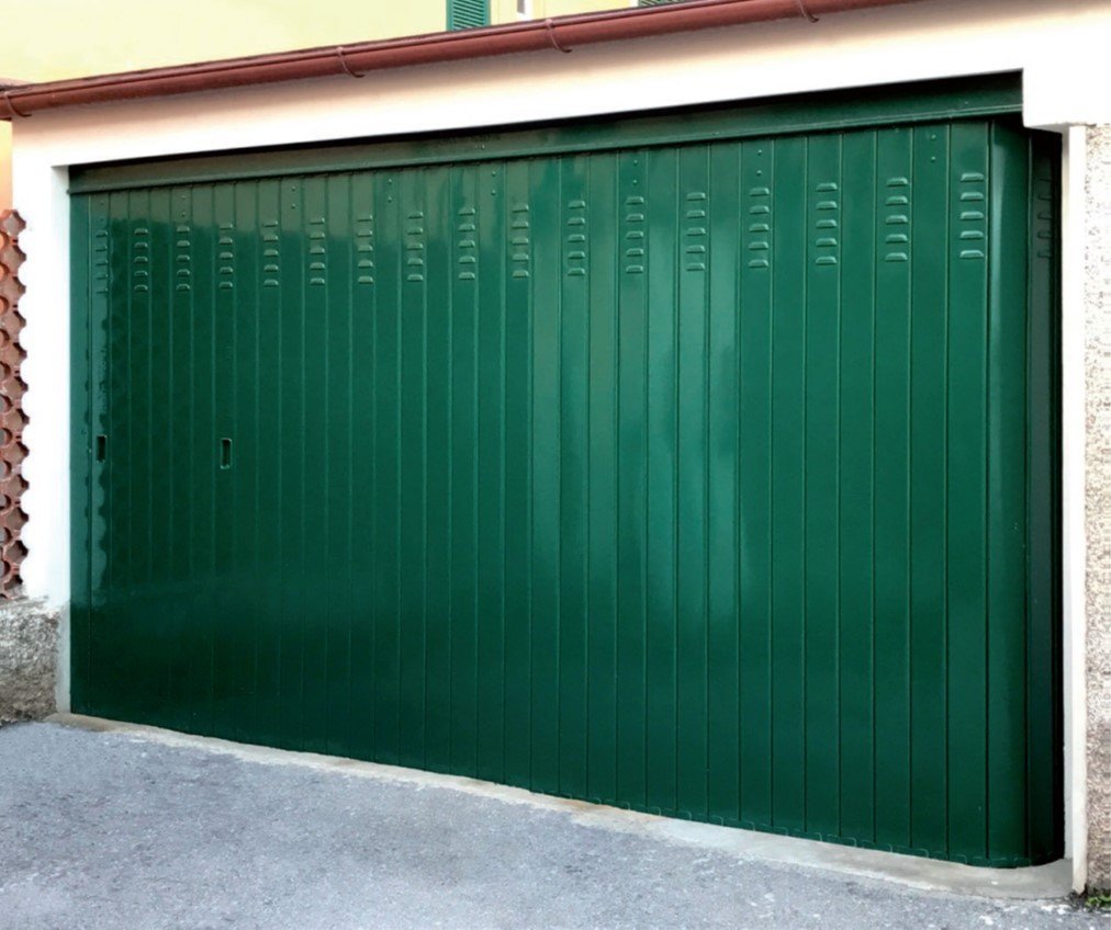 porta basculante di sicurezza anti effrazione a Brescia